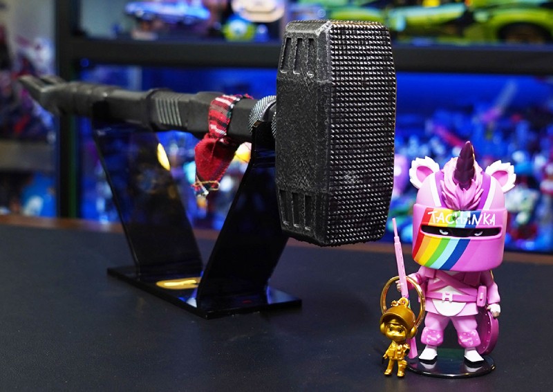 Unboxing the Rainbow Six Siege Year 6 Collector's Case