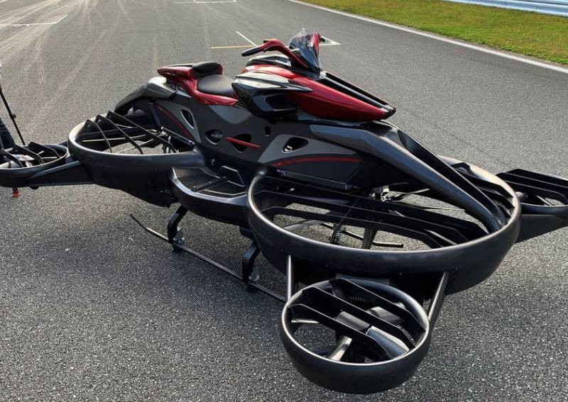 'It felt like Star Wars': Hoverbike makes US debut