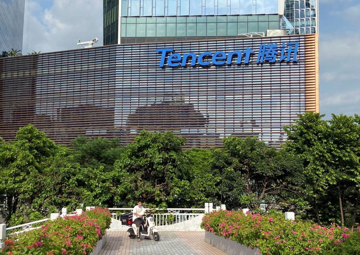 China's Tencent debuts large language AI model, says open for enterprise use