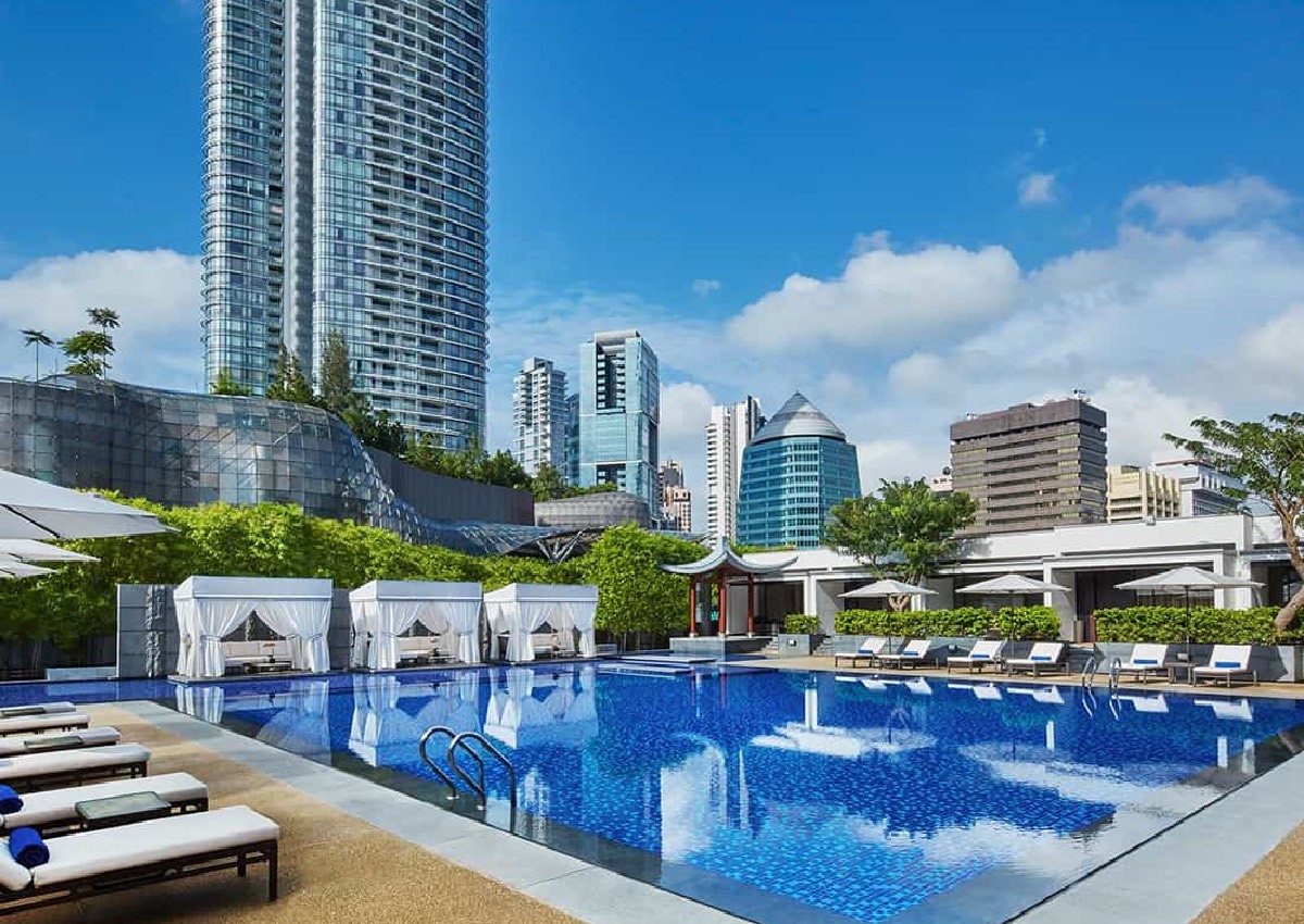 Staycations in Singapore: The best hotel and spots for vacationing at home