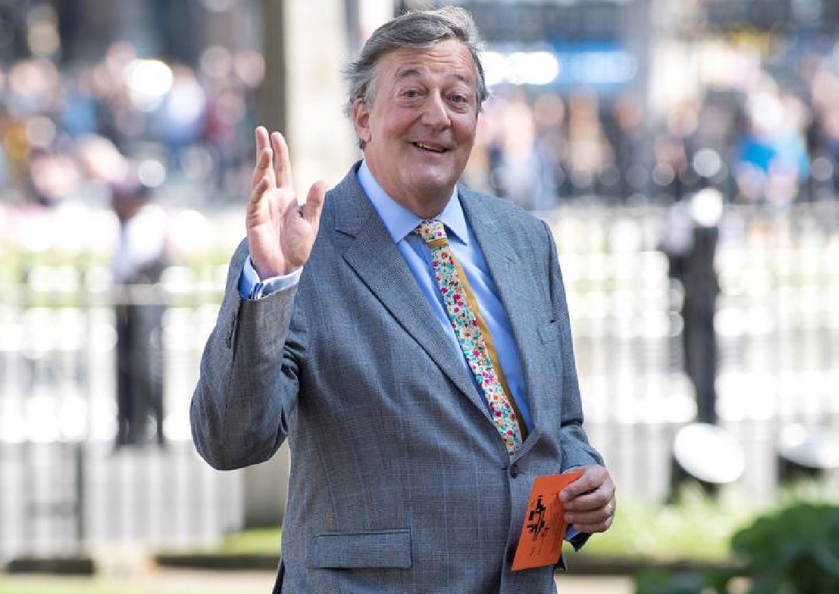 Stephen Fry falls off stage in London, rushed to hospital