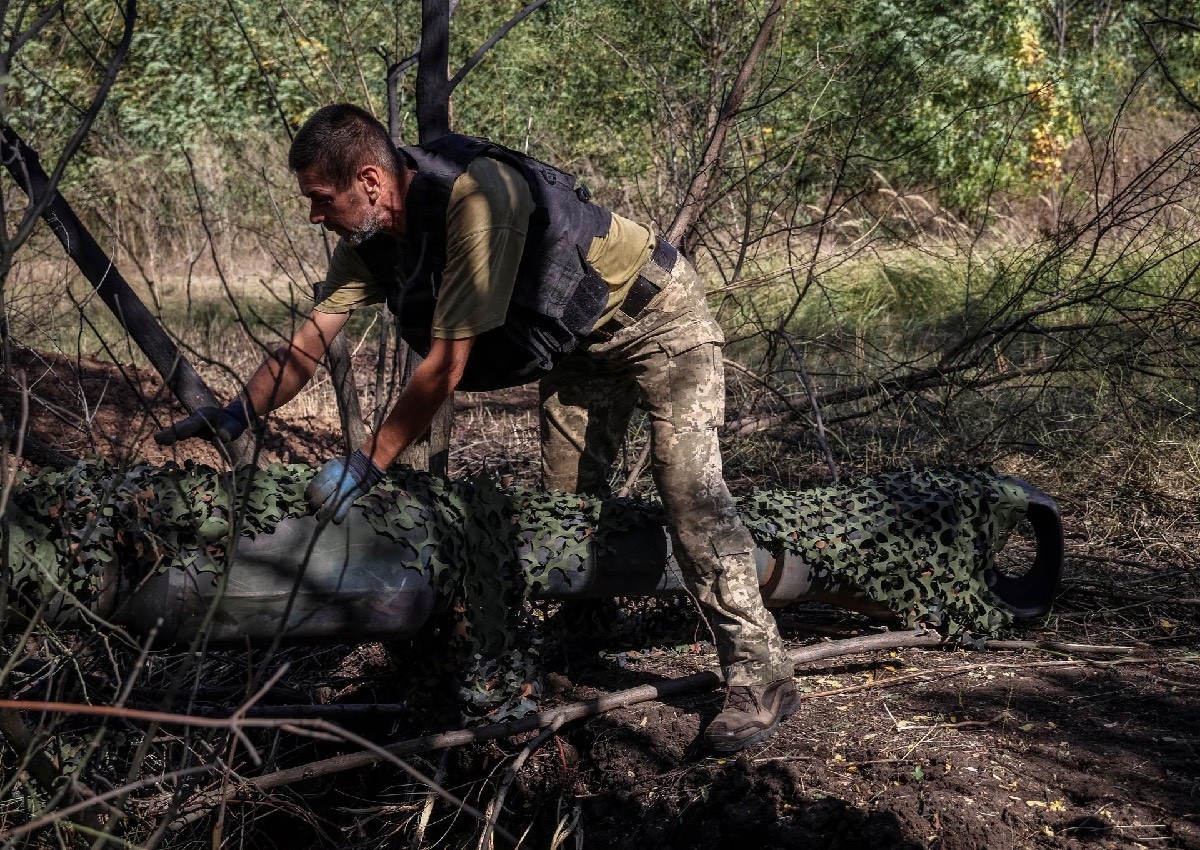 Ukrainian heavy artillery inflicts 'hell' on Russian lines near Bakhmut