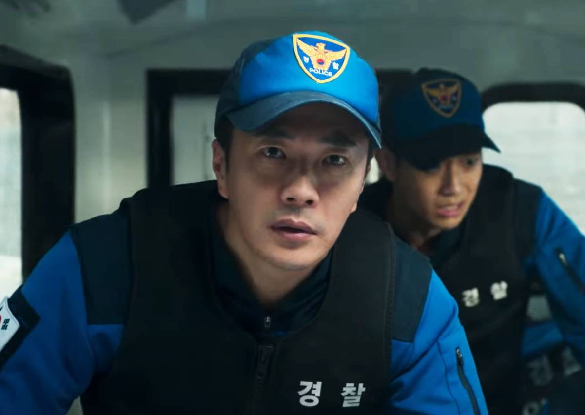 Jumping into water and going 10 metres deep: Kwon Sang-woo on filming action scenes for K-drama Han River Police