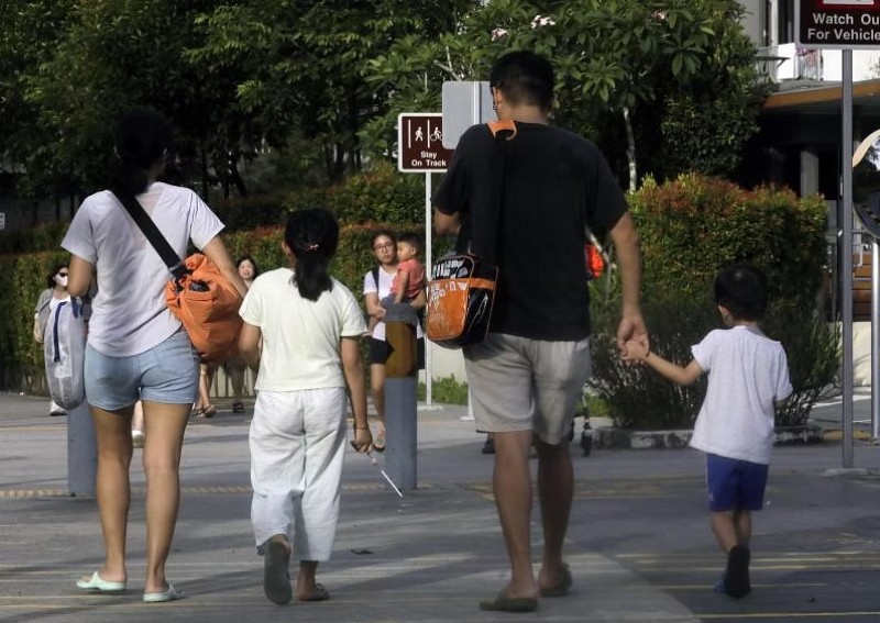 Children up to 6 to receive $400 Child Development Account top-ups