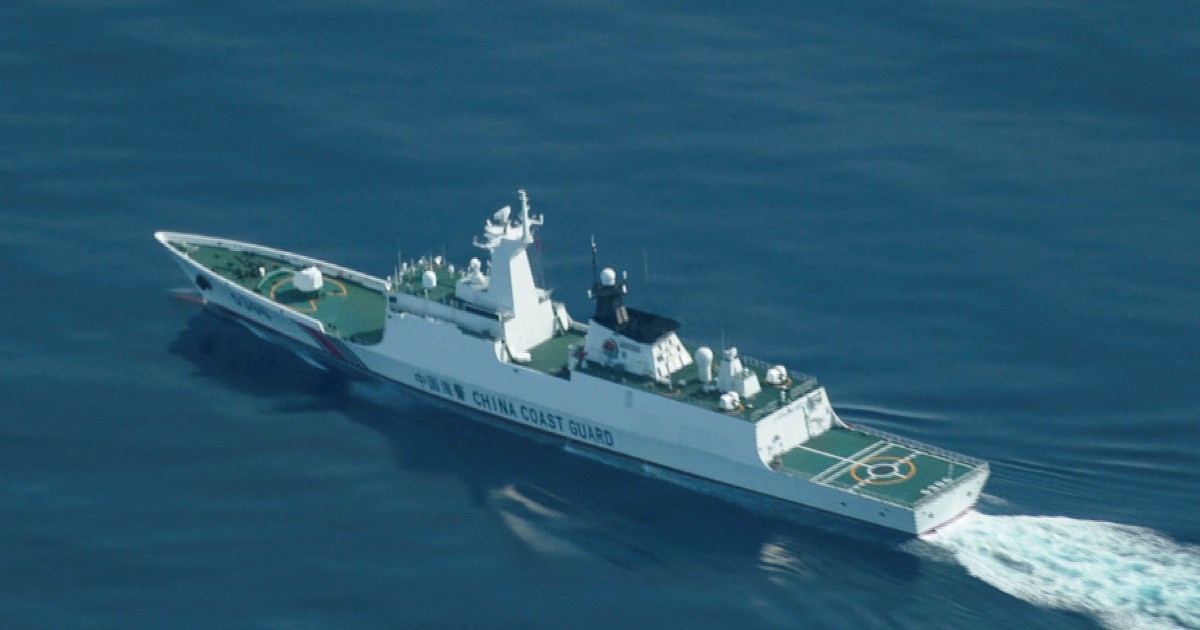 China fires water cannon at Philippine ships in South China Sea