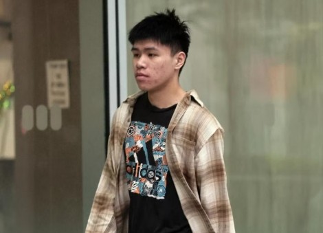 Student who posed as MAS official to help scammers gets 8 weeks' jail
