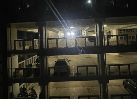 'If I had known, I wouldn't have bought this unit': Yishun residents upset over glaring headlights from multi-storey car park