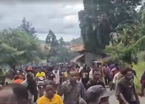 Clashes in Indonesia's Papua as hundreds protest military presence
