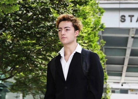 Teen accused of licking iJooz straw allowed to leave Singapore for school-related trip to Manila