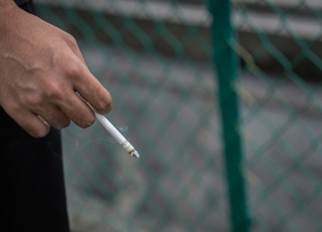 UK passes bill that will eventually ban cigarette purchases