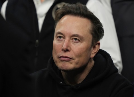 SpaceX files initial paperwork to sell shares to the public and likely make Musk a trillionaire