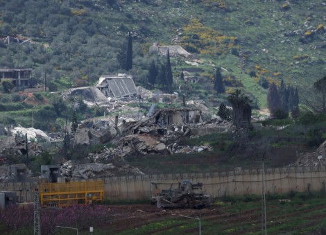 US-Iran ceasefire deal shows strain ahead of talks with oil flows squeezed