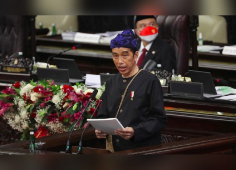 Indonesia president says need to balance health and economy in pandemic