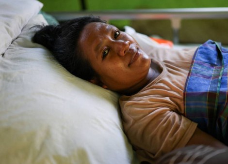 Indonesian mother 'grateful' after emergency birth during 7.7 quake