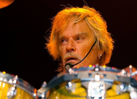 Frank Beard, drummer of boogie-rock trio ZZ Top, dies at 77