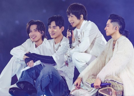 'I've waited 25 years for Dao Ming Si': F Forever brings nostalgic heartbreak and joy to Singapore Indoor Stadium