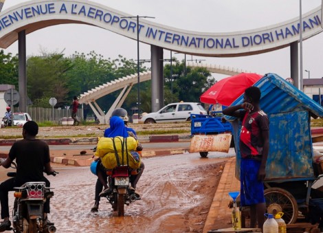 Dozens of soldiers killed or arrested after an apparent mutiny in Niger's capital, state TV reports