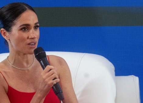 Duchess Meghan sends letter to father, criticises Daily Mail's presence at his bedside