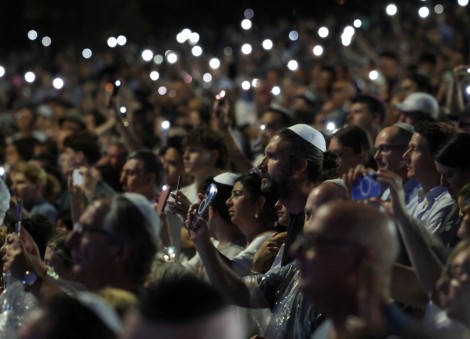 Australian state set to pass tougher gun laws after Bondi attack