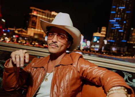 Bruno Mars to release 4th solo album The Romantic in February