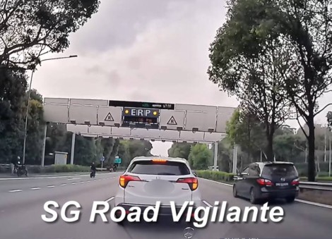 Car comes to a complete stop in middle of AYE ahead of ERP gantry in viral video