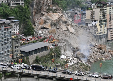 Landslide kills 8 in southwest China's Chongqing, 34 still missing