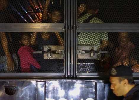 Malaysia detains over 100 Rohingya refugees seeking shelter at UNHCR