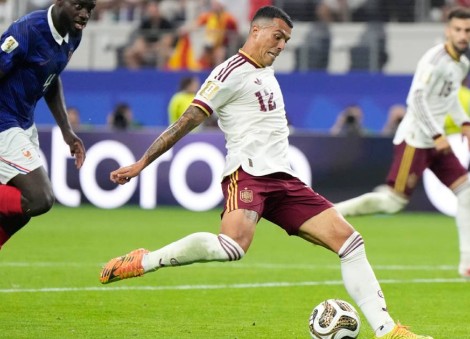 Spain shuts down France and Kylian Mbappe, advances to the World Cup final with a 2-0 victory