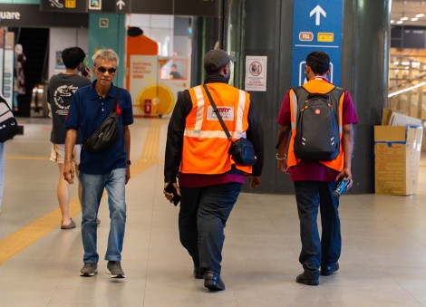 Average monthly salaries of local bus captains set to exceed $4,000 with government funding; sign-on bonus to rise by $2,000
