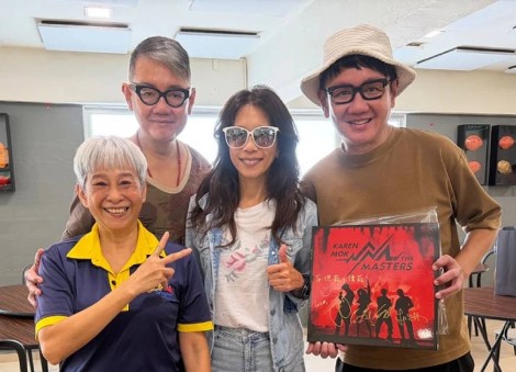 Karen Mok celebrates birthday at Kelly Jie Seafood after event in Singapore