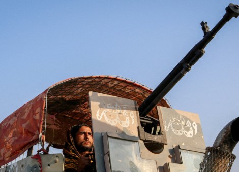 Heavy shelling, explosions spark fear along Pakistan-Afghanistan border