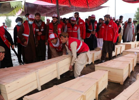 Pakistan, Afghanistan trade fire as Islamabad prepares to host US-Iran talks