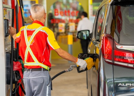 Pump prices in Singapore rise across all fuel grades; Shell hikes prices twice on March 10