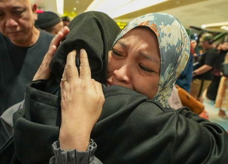 'I don't want to hear sirens every day': RSAF brings home 81 Singaporeans and dependants