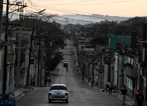 Cuba restores power to Havana after second grid collapse in a week