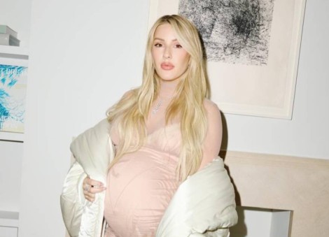 Ellie Goulding welcomes daughter with boyfriend Beau Minniear