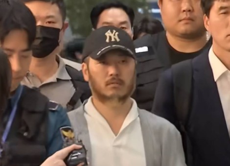 South Korean alleged 'drug lord' running ring from Philippines jail extradited