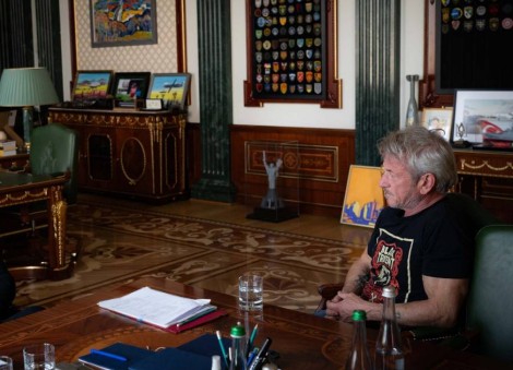 Sean Penn missed Academy Awards because he was with Ukrainian president Zelenskiy