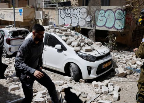 Iran threatens to retaliate against Gulf energy and water after Trump ultimatum