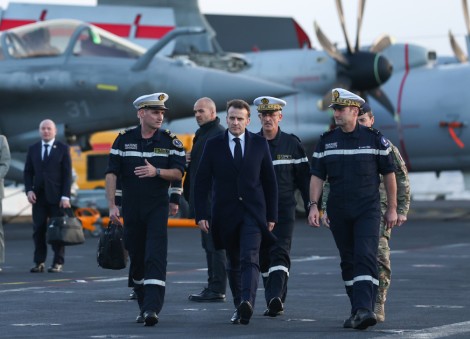 France moves aircraft carrier group toward Strait of Hormuz for possible defensive mission