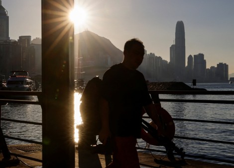 Hong Kong plans tax cuts on bonus pay to lure top fund managers, sources say