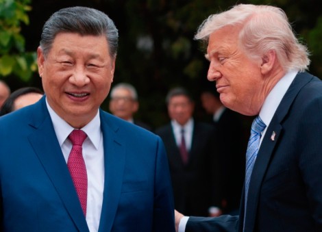 US and China trade journalist expulsions in tit-for-tat moves