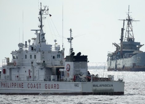 Vietnam adds hundreds of acres in South China Sea island-building