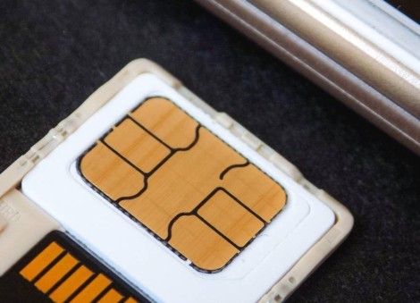 Police investigating 72 people for fraudulently registering SIM cards
