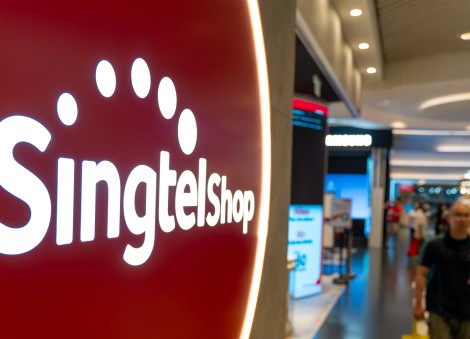 Singtel secures $1.5 billion committed revolving credit facility with 11 banks