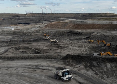 The worst climate future is less likely, but the best one is slipping away, scientists say
