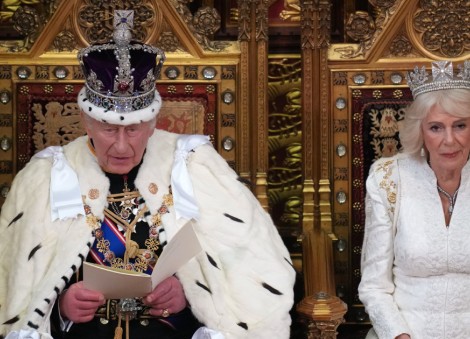 King Charles III lays out UK government agenda as Starmer's job hangs in the balance