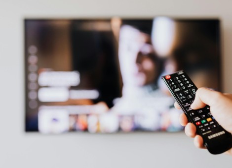 10 online TV streaming services in Singapore: Price guide 2025 of Netflix, Disney+, Apple TV+ and more