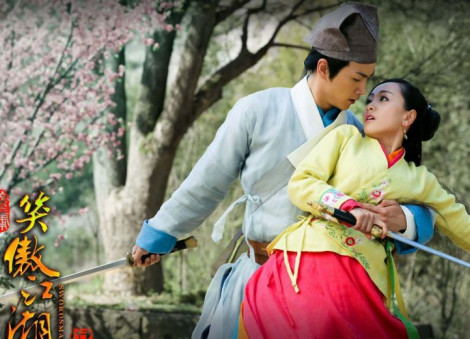 Louis Cha wrote part of The Legendary Swordsman in Singapore