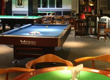 Singapore Cricket Club members vote against renaming Men’s Bar at special general meeting